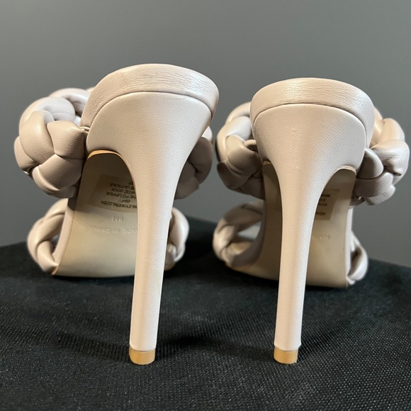 NWOT STEVE MADDEN Kenley Heel Taupe - Picture 6 of 6